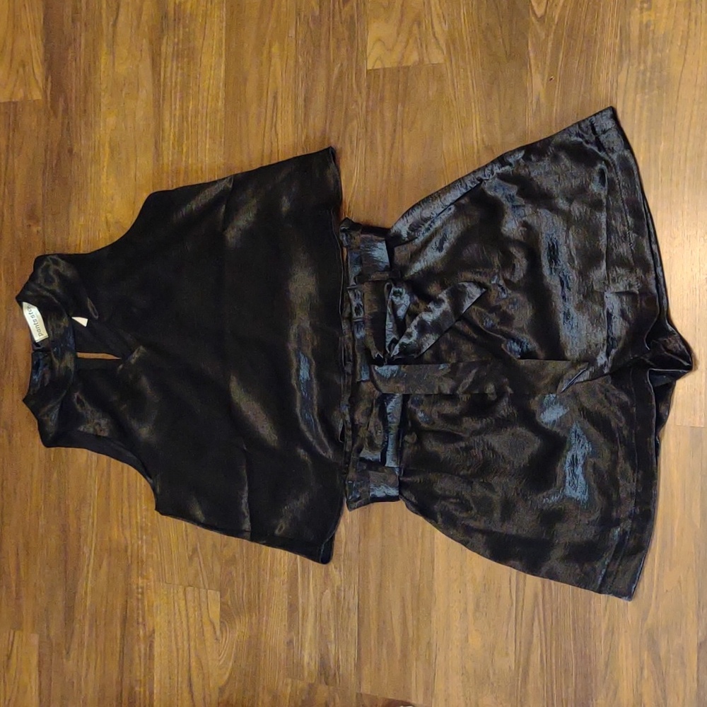 Pants Store polyester 2 piece shorts and choker tank top set